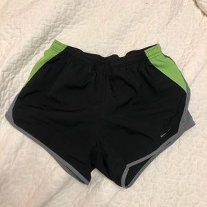Nike running short